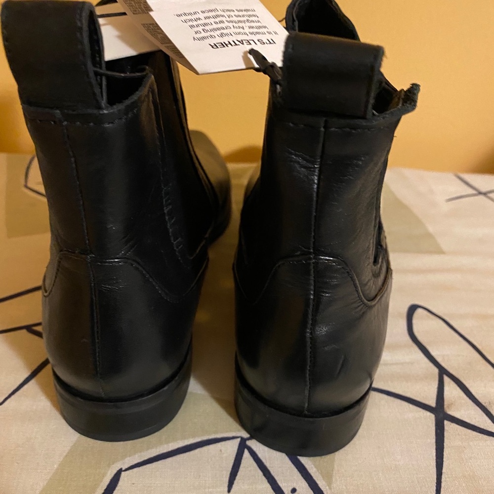 ZARA Black Leather Ankle Boots - Picture 4 of 6